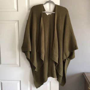 Goodnight Macaroon “Eliz” Waterfall Knit Cardigan